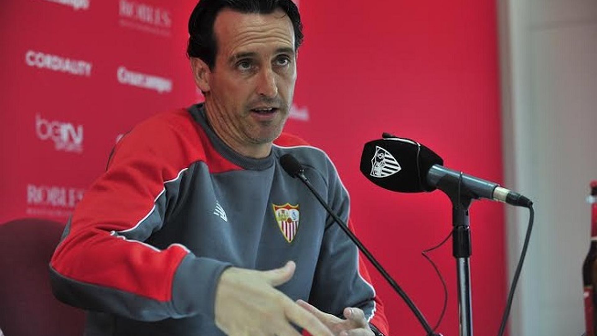 emery201115_2.jpg