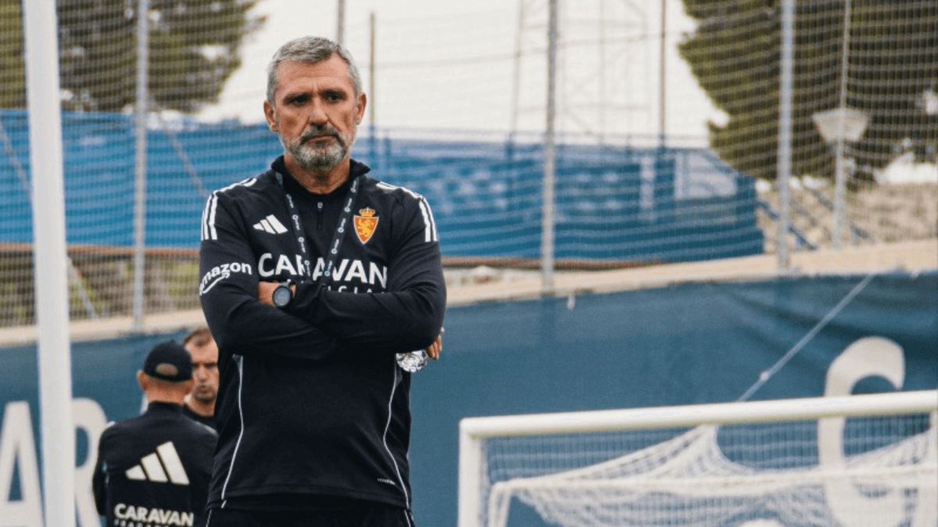emilio_larraz_durante_un_entrenamiento_del_real_zaragoza_foto_x_001.png emilio_larraz_durante_un_entrenamiento_del_real_zaragoza_foto_x_001.png