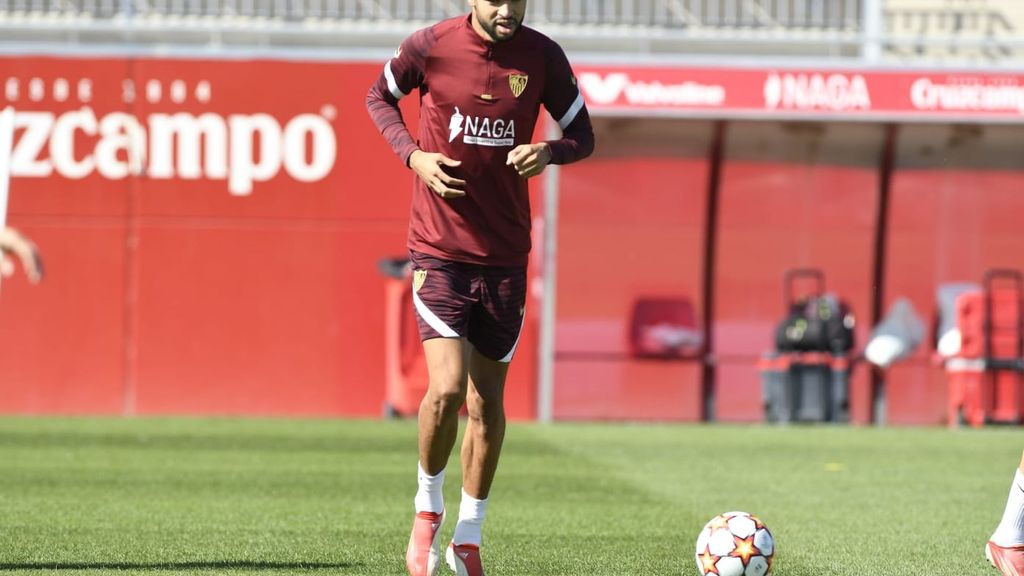 En-Nesyri, la gran novedad en el entrenamiento de cara al trascendental partido de Champions en Lille