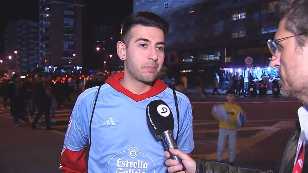 La afición del Celta fue crítica con el arbitraje ante el Barcelona