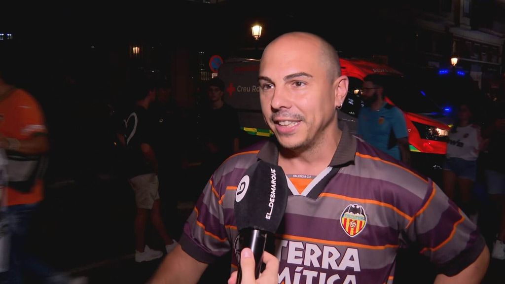 Aficionados del Valencia piden más movilización contra Peter Lim