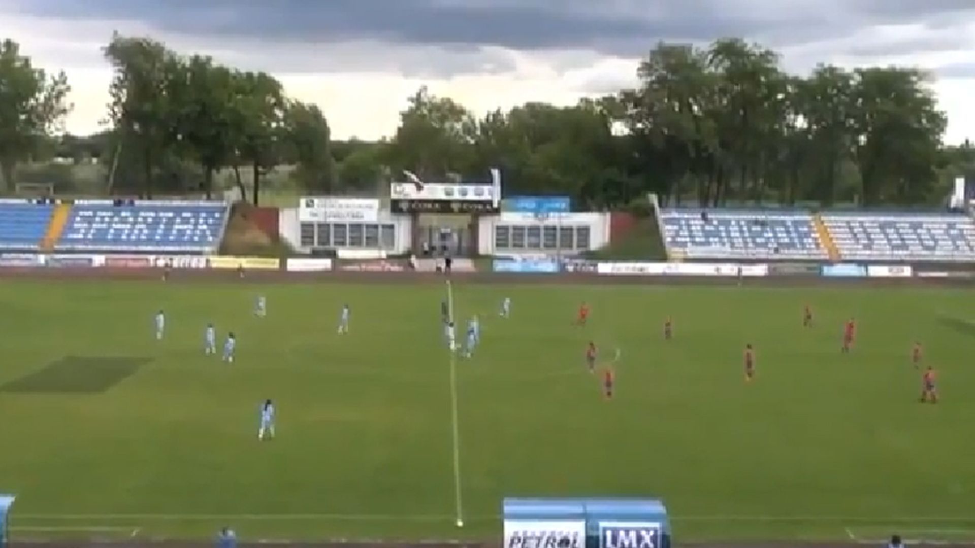 enganamouit_gol.jpg enganamouit_gol.jpg