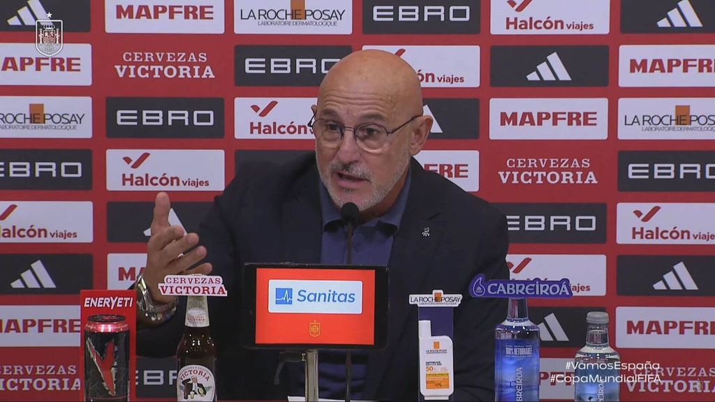 El enganchón de Luis de la Fuente en rueda de prensa