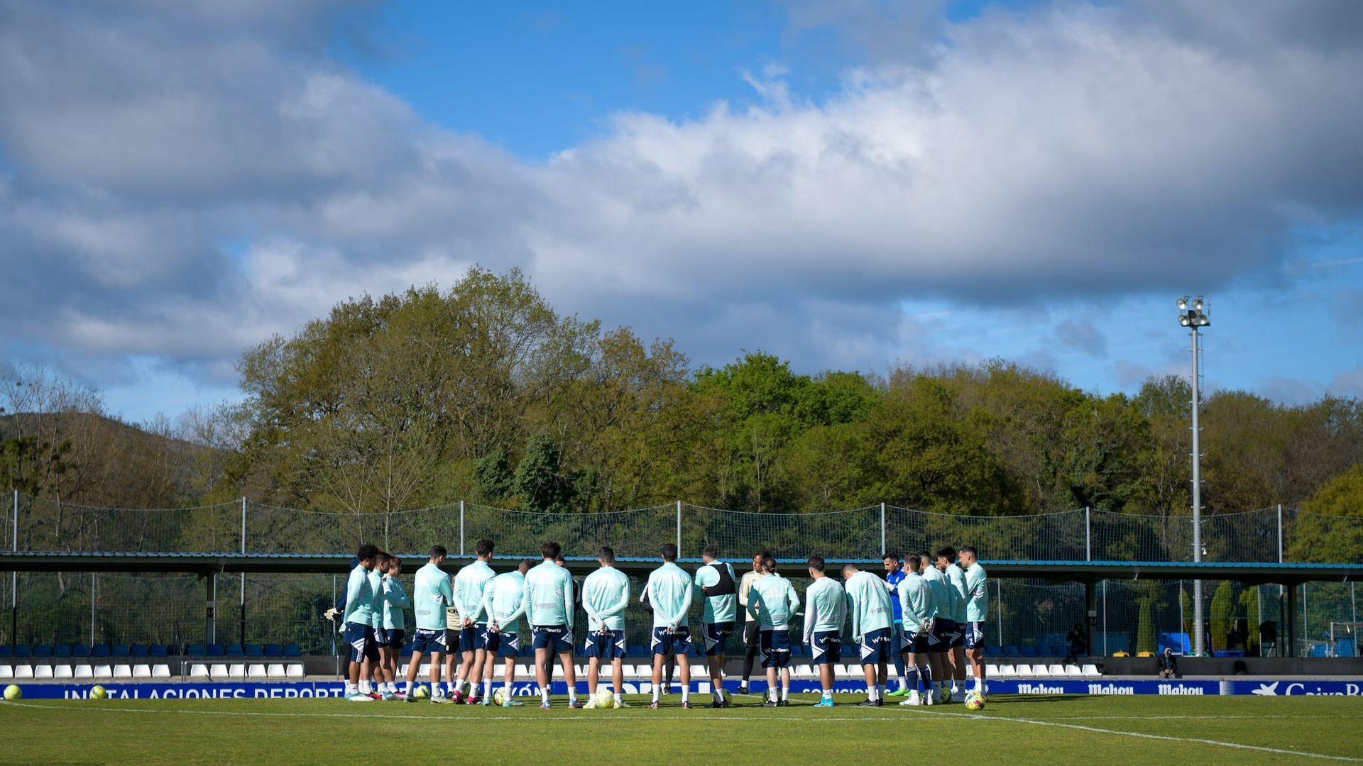 entrenamiento_del_real_oviedo_en_el_requexon_foto_rov_001.jpg