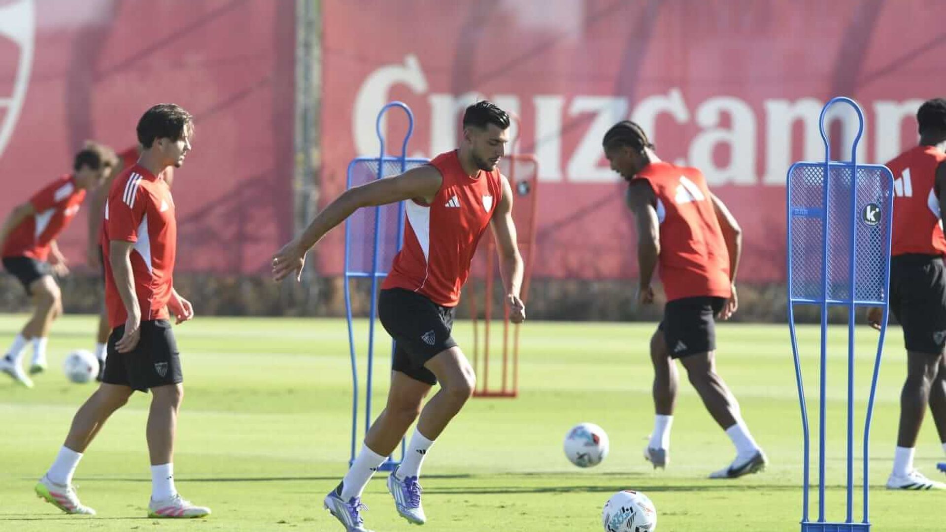 entrenamiento_del_sevilla_003.jpg