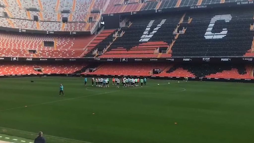 Titular Koba Lein y Thierry Correia se suman al derbi