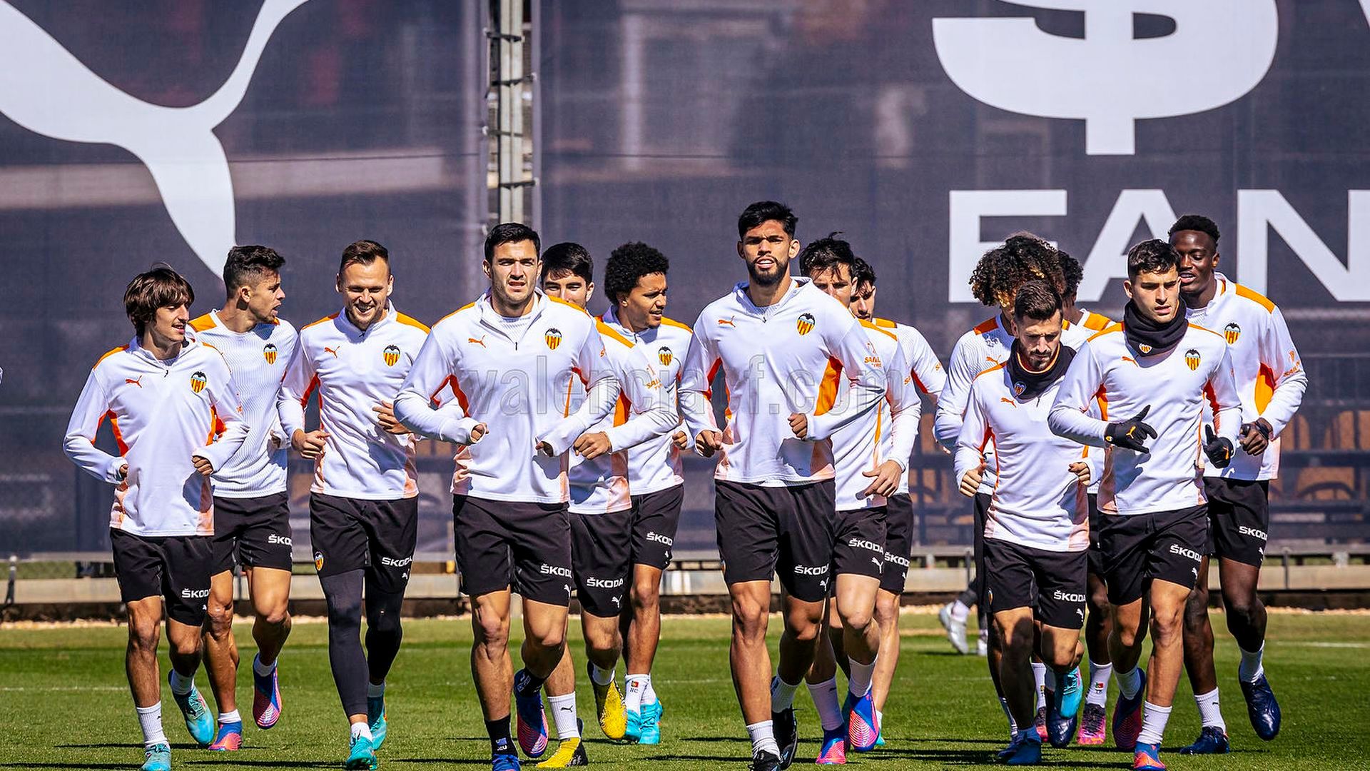 entrenamiento_valencia_cf_foto_valencia_cf_001.jpeg