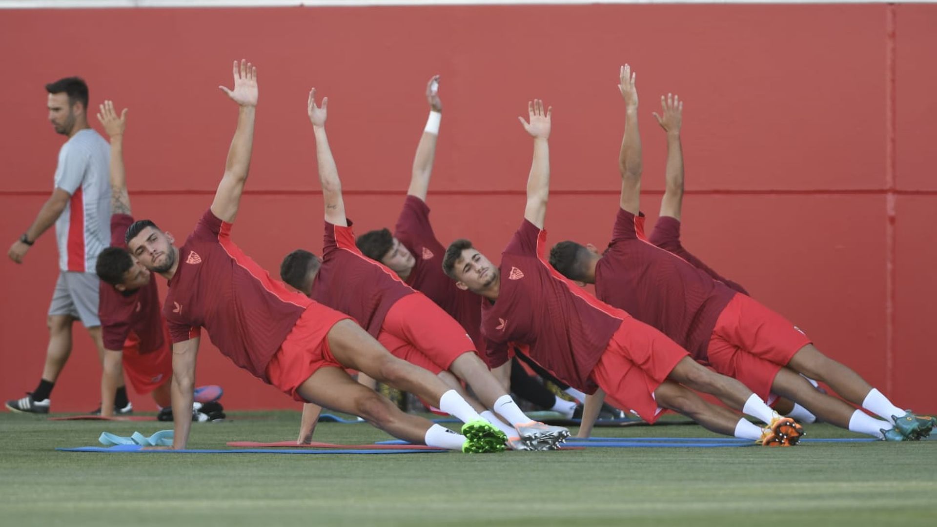 entreno_sfc_040722_002.jpeg entreno_sfc_040722_002.jpeg