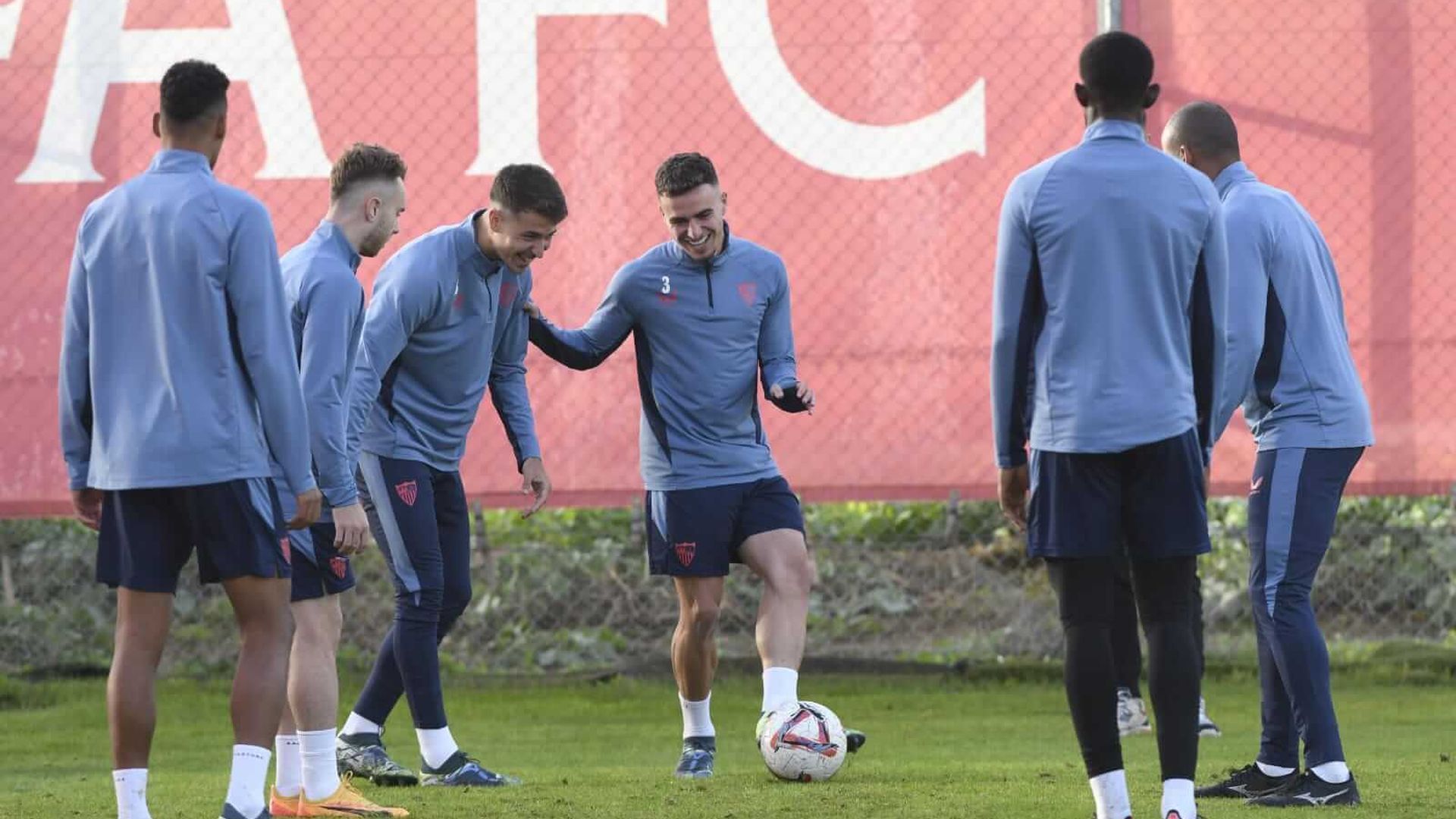 entreno_sfc_151124_6jpeg.jpeg entreno_sfc_151124_6jpeg.jpeg