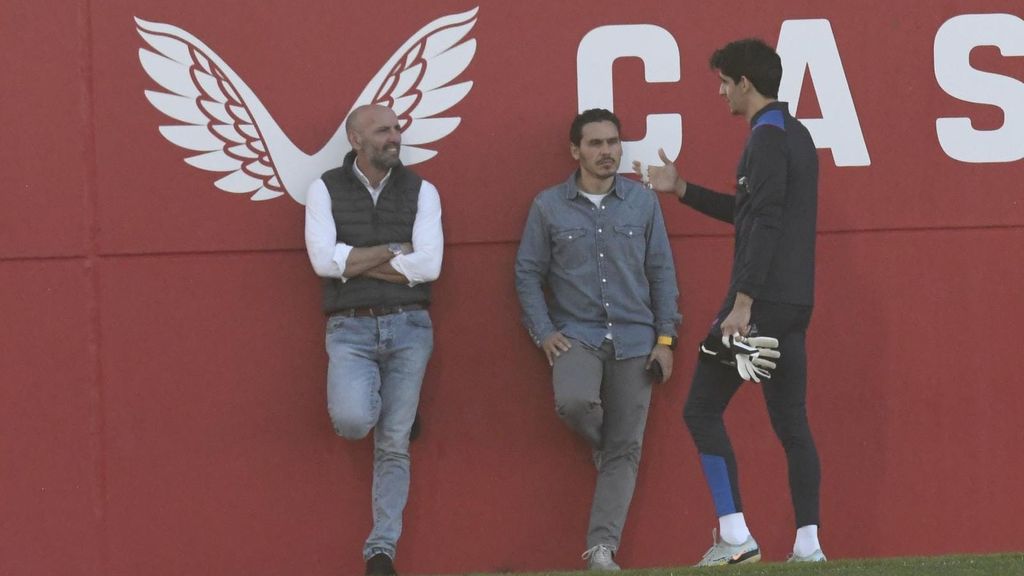 Bono regresa al trabajo con el equipo tras su presencia en el Mundial