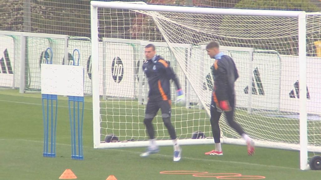 Lunin y Ceballos se entrenan con el grupo antes del Valencia