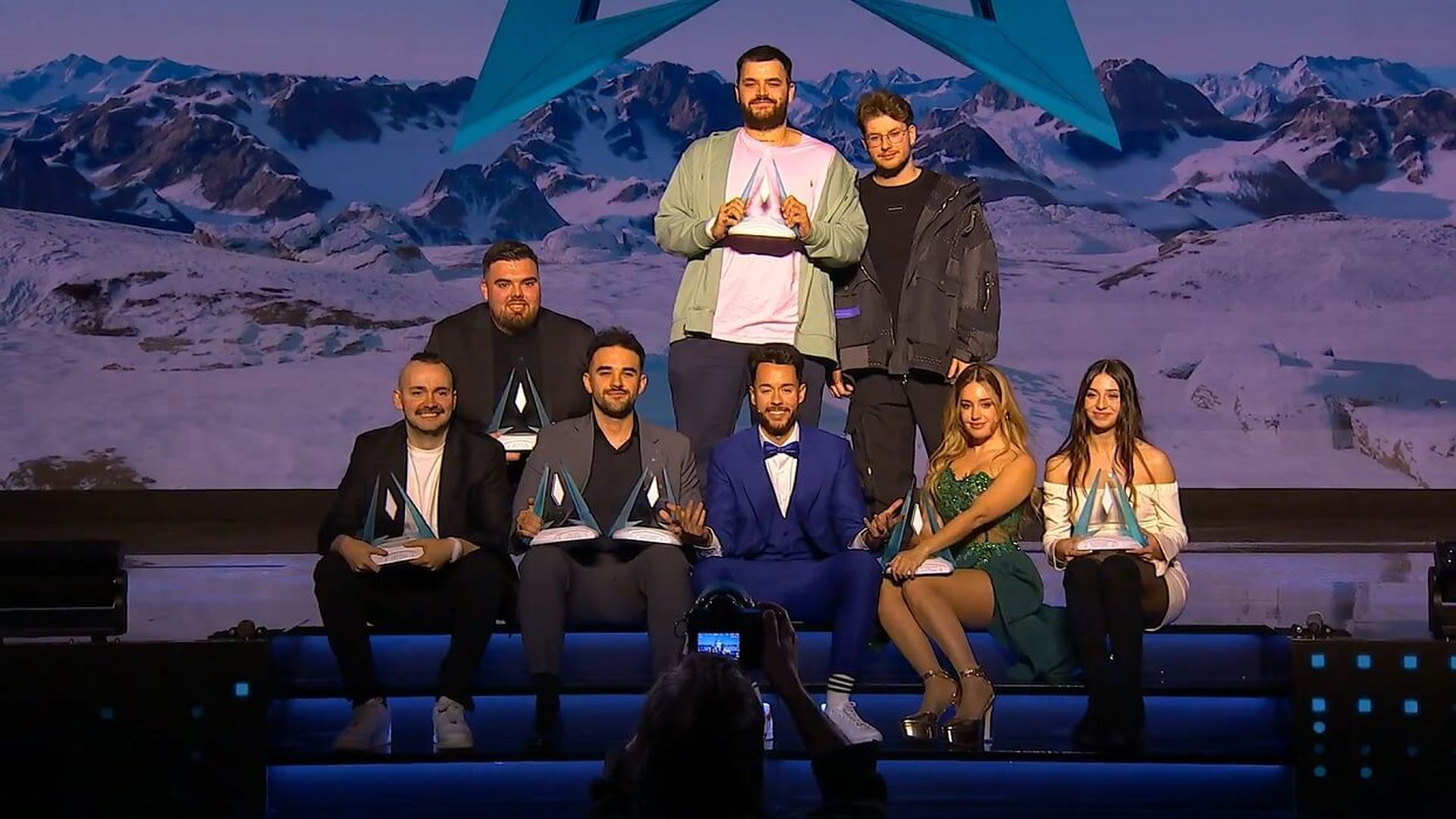 esland.jpg esland.jpg