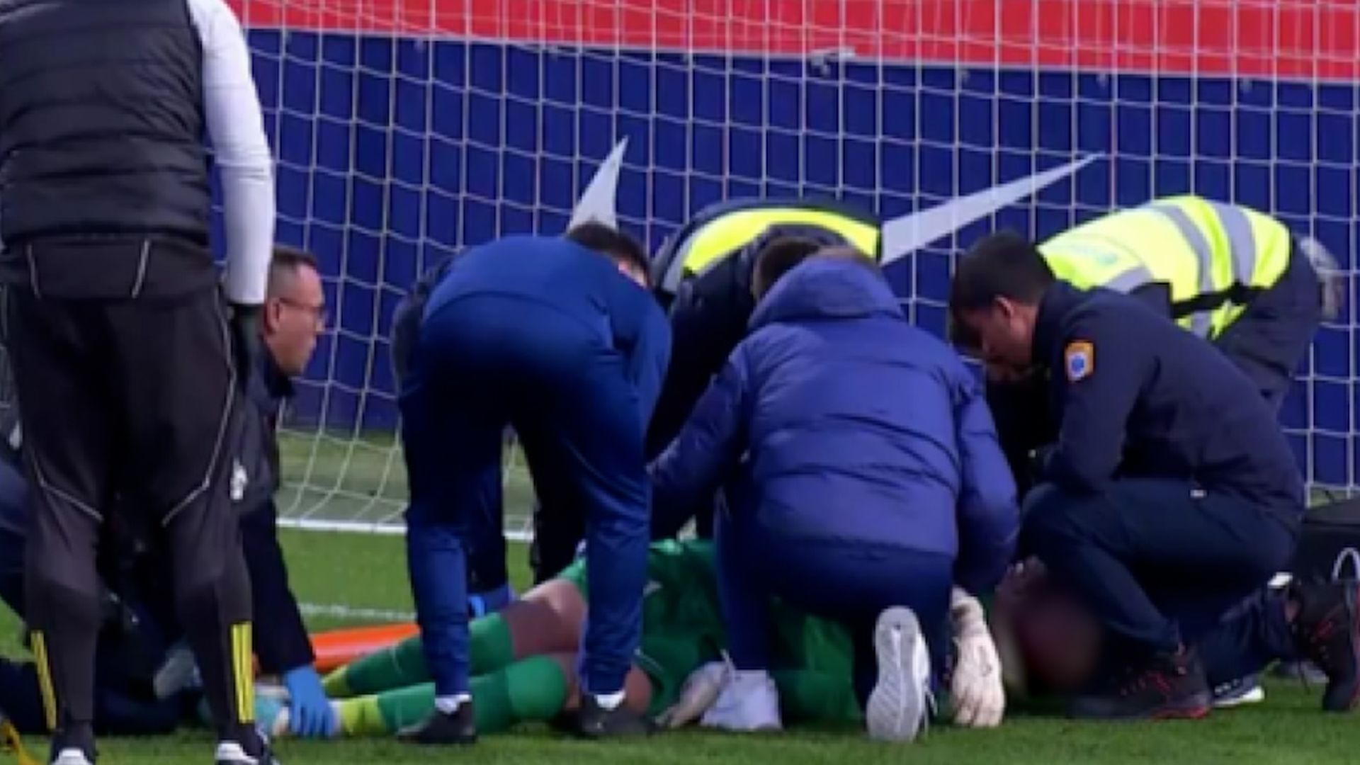 esquivel_sufrio_un_episodio_de_taquicardia_en_la_youth_league_foto_vamos_movistar_plus.png