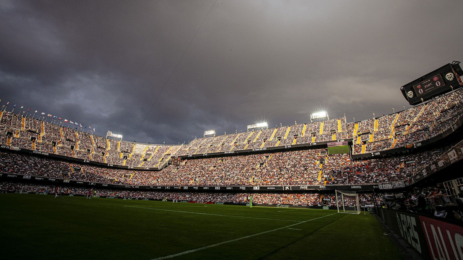 estadio_de_mestalla_001.jpg
