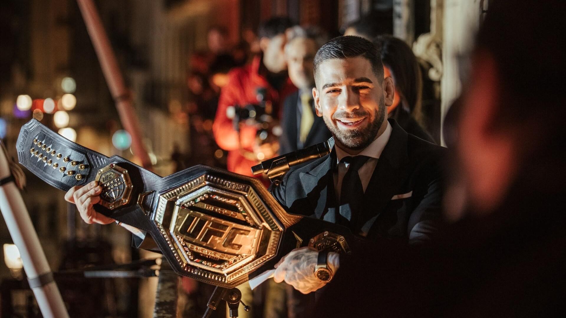 europapress_5796301_luchador_artes_marciales_mixtas_recepcion_oficial_campeon_mundial_.jpg europapress_5796301_luchador_artes_marciales_mixtas_recepcion_oficial_campeon_mundial_.jpg