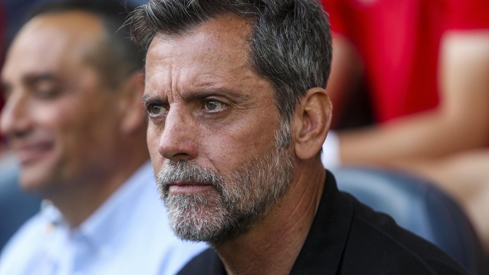 europapress_5954195_quique_sanches_flores_head_coach_of_sevilla_looks_on_during_the_sp_001.jpg