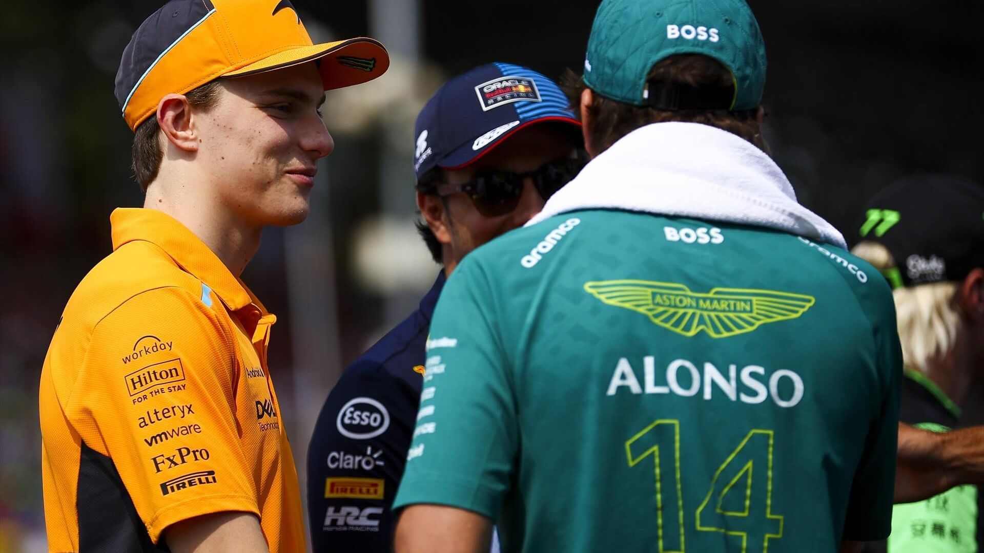 europapress_6186436_piastri_oscar_aus_mclaren_f1_team_mcl38_portrait_and_alonso_fernan_001.jpg europapress_6186436_piastri_oscar_aus_mclaren_f1_team_mcl38_portrait_and_alonso_fernan_001.jpg