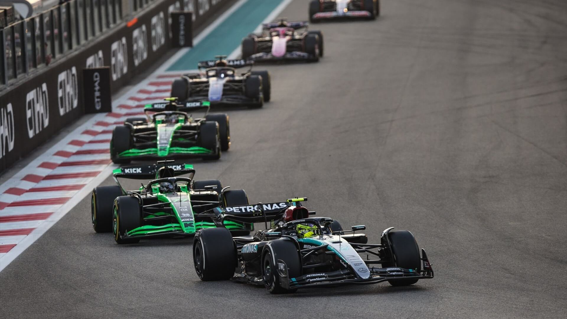 europapress_6394540_44_hamilton_lewis_gbr_mercedes_amg_f1_team_w15_action_during_the_f.jpg europapress_6394540_44_hamilton_lewis_gbr_mercedes_amg_f1_team_w15_action_during_the_f.jpg