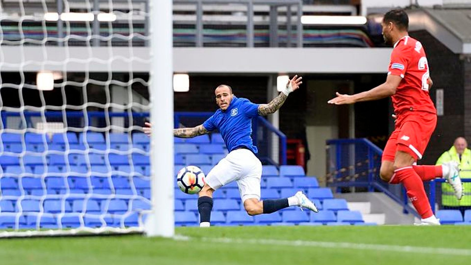 everton_Sevilla1_opt.jpg