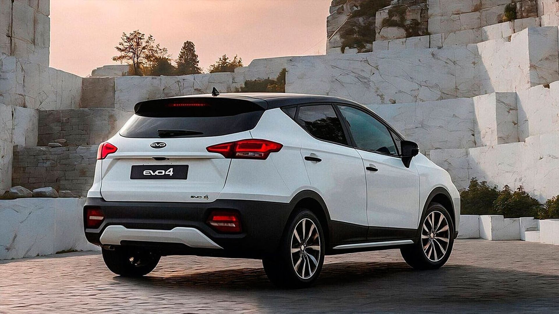 evo_cuatro1jpg.jpg evo_cuatro1jpg.jpg