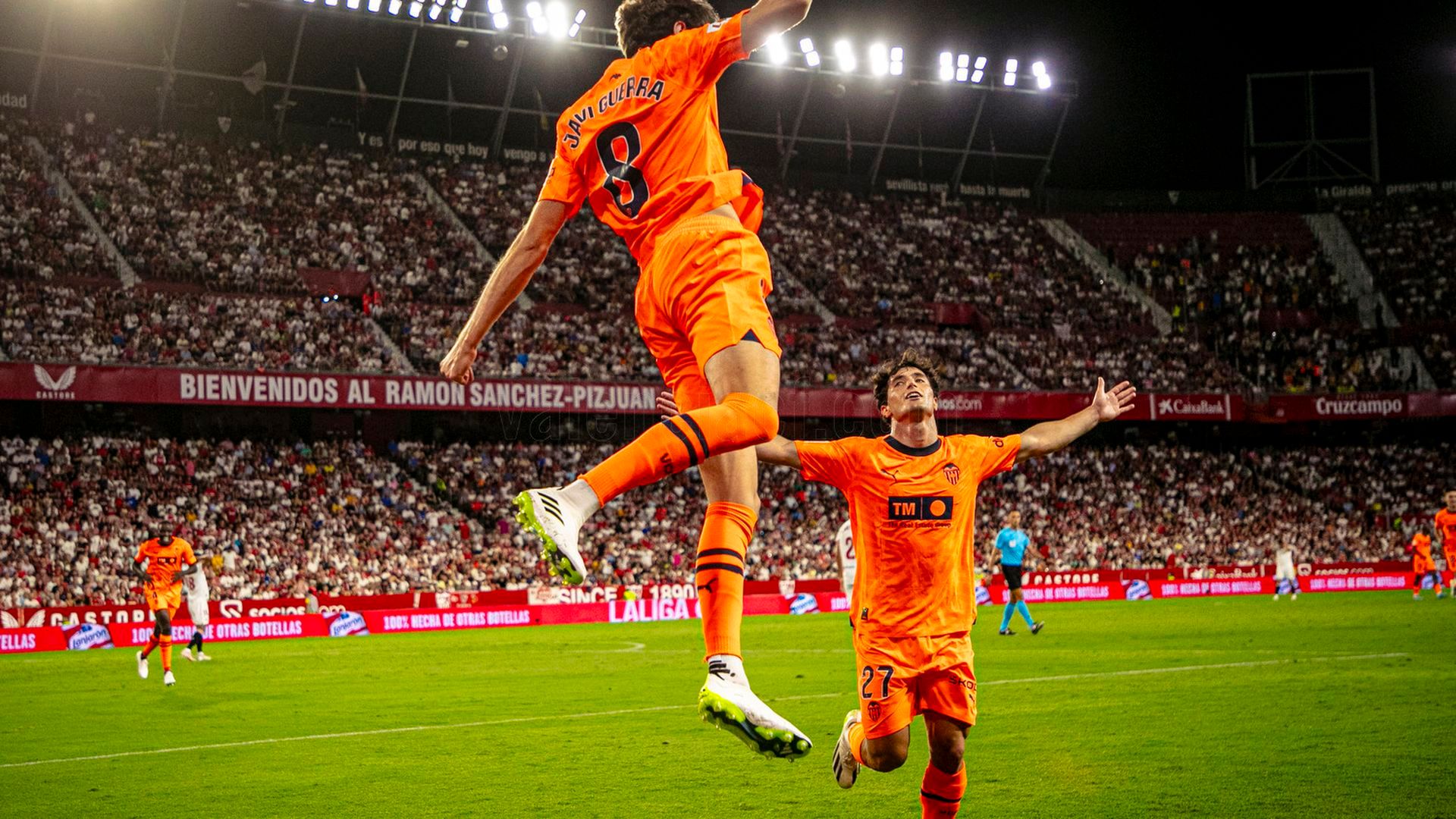 f3sdplmwqaanpll.jpg f3sdplmwqaanpll.jpg