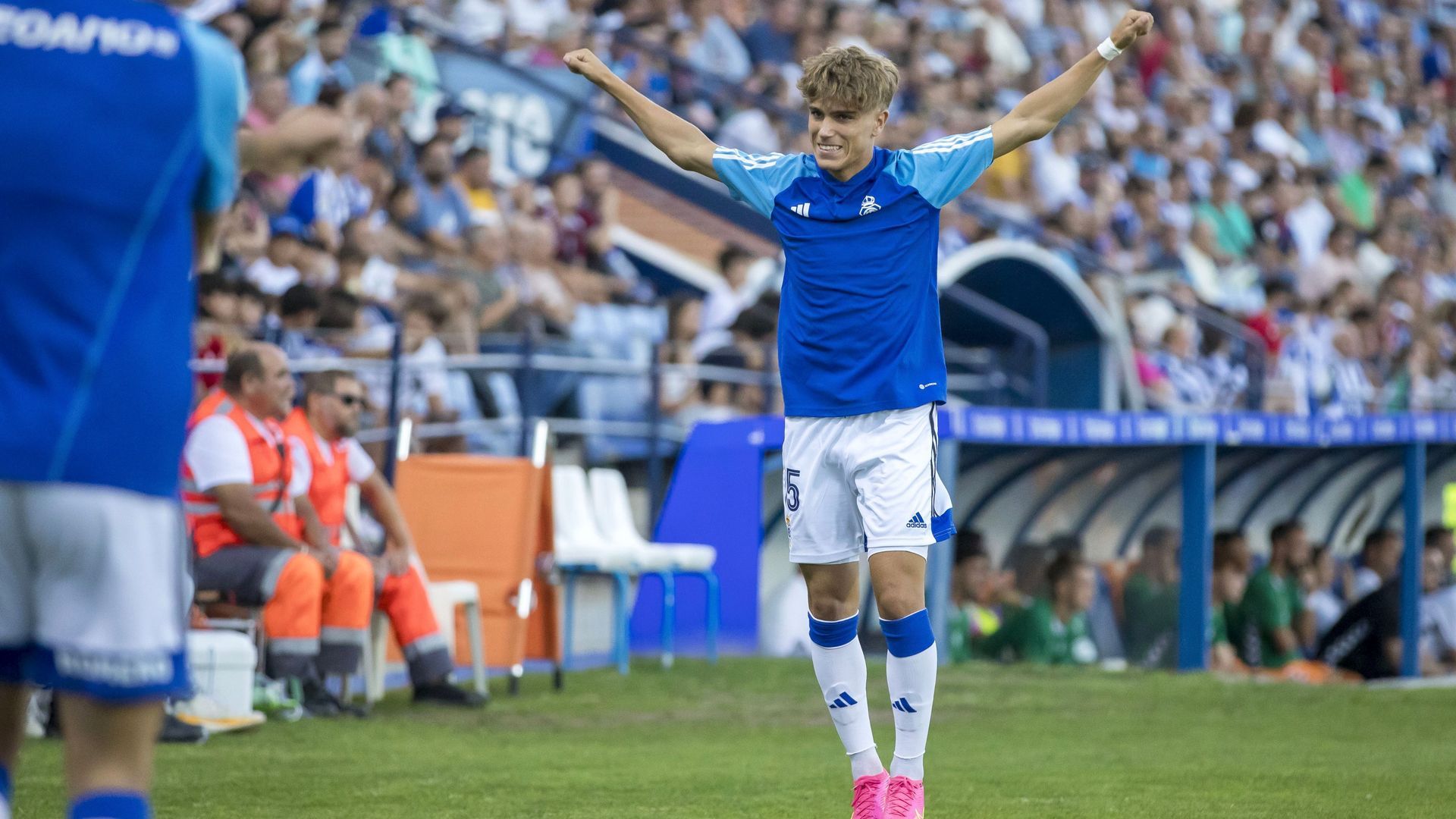 f6euvfdweaalnw1.jpg f6euvfdweaalnw1.jpg