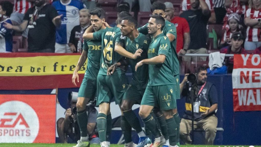 Atlético 0-2 Cádiz: Gol de Roger