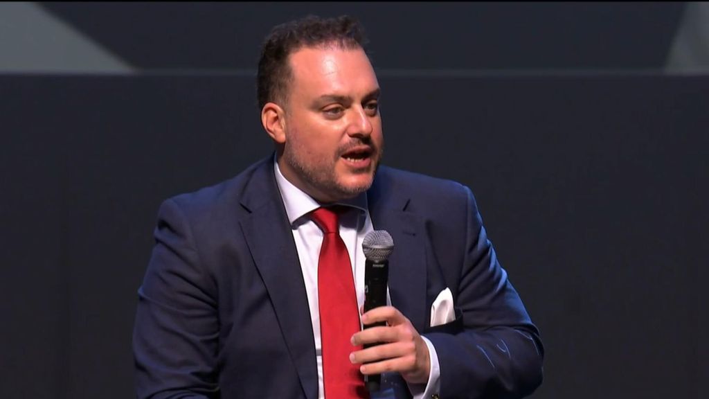 Fede Quintero dedica la Gala de Desmarcadas 2025 a Sandra Peña