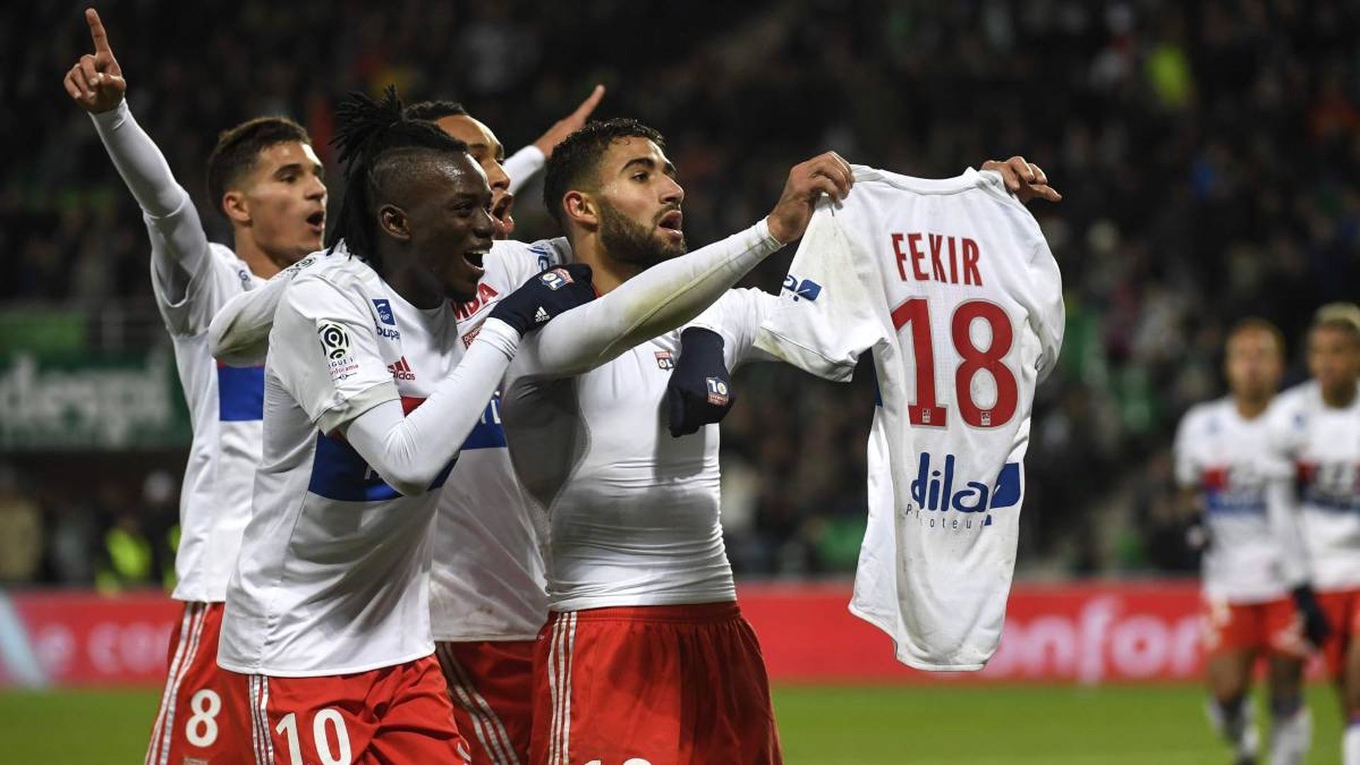 fekir_con_el_olympique_de_lyon_001.jpg