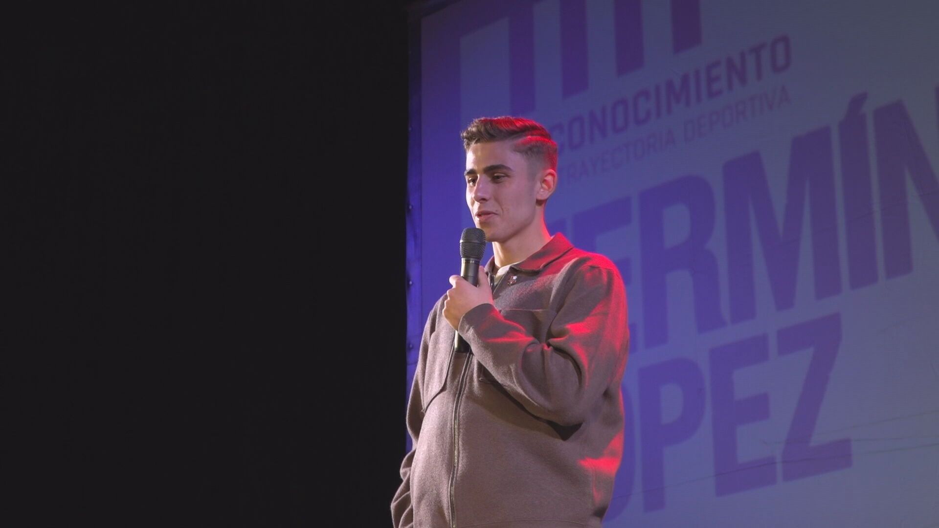 fermin_quiere_ser_jugador_del_primer_equipo_la_proxima_temporada.jpeg fermin_quiere_ser_jugador_del_primer_equipo_la_proxima_temporada.jpeg