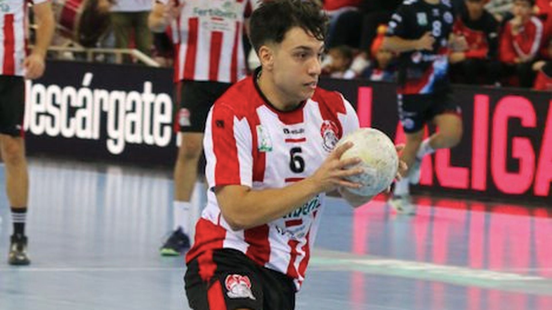 fertiberia_balonmano_puerto_sagunto_se_enfrenta_al_ademar_leon.png