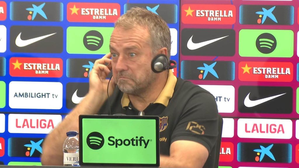 Hansi Flick 'riñe' al Real Madrid por el vídeo de Sánchez Martínez