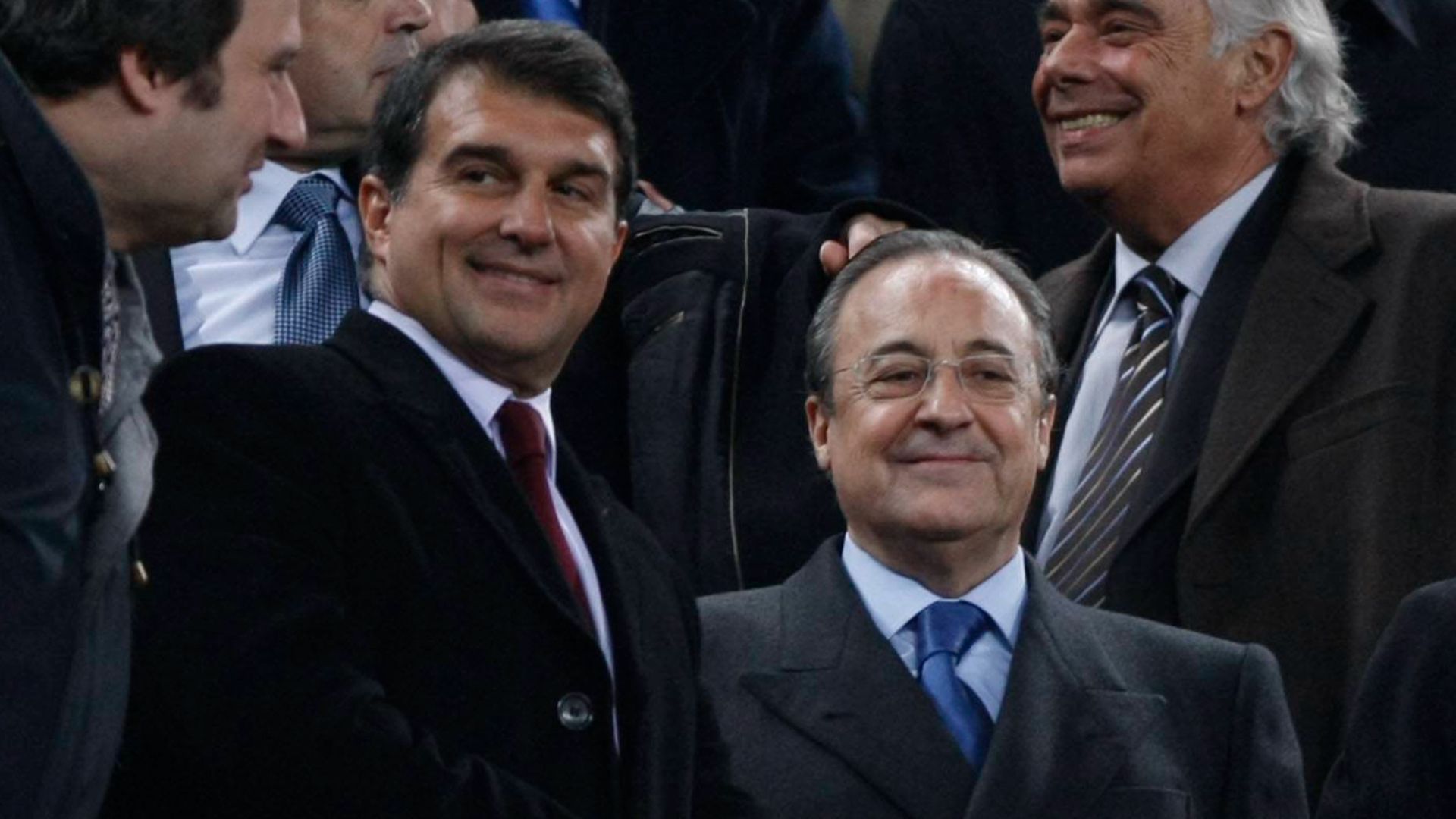 florentino_y_laporta_en_el_palco_del_camp_nou_cordon_press.jpg florentino_y_laporta_en_el_palco_del_camp_nou_cordon_press.jpg