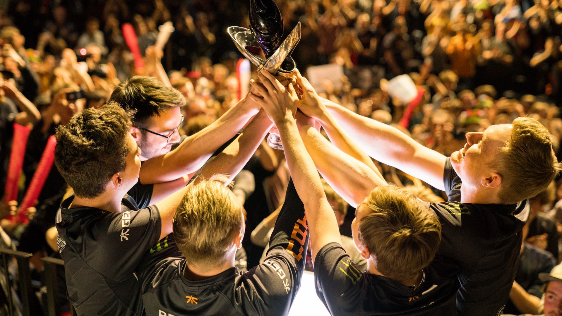 Fnatic-LCS-EU-Champion.jpg