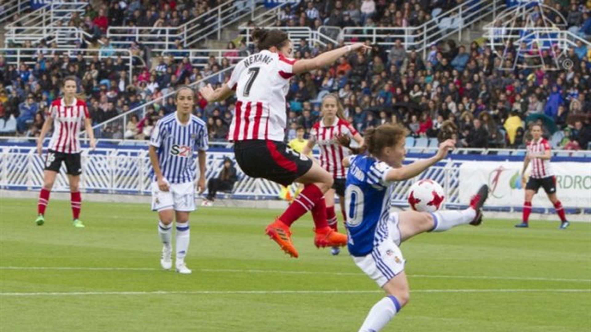 foto_athletic.jpg foto_athletic.jpg