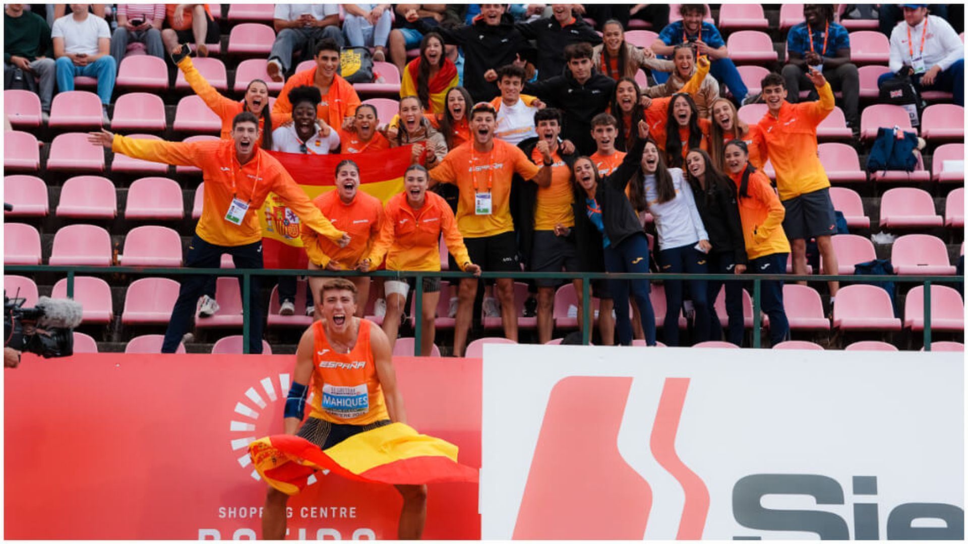 fotojet_14jpg.jpg fotojet_14jpg.jpg