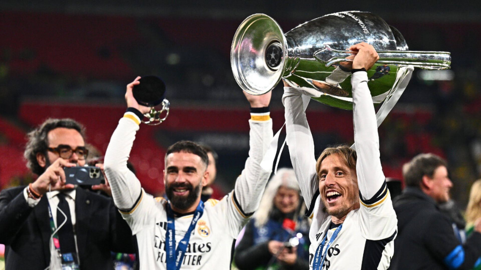 fotojet_1jpg_001.jpg fotojet_1jpg_001.jpg