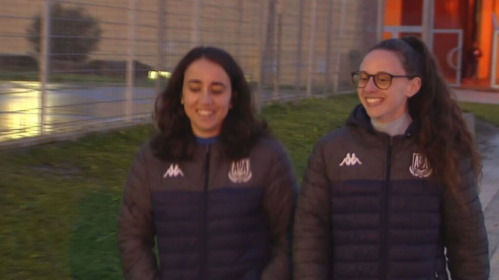 Vanessa Sotelo, Claudia López y el problema de la retirada en una jugadora de fútbol sala: "No te vale para vivir"