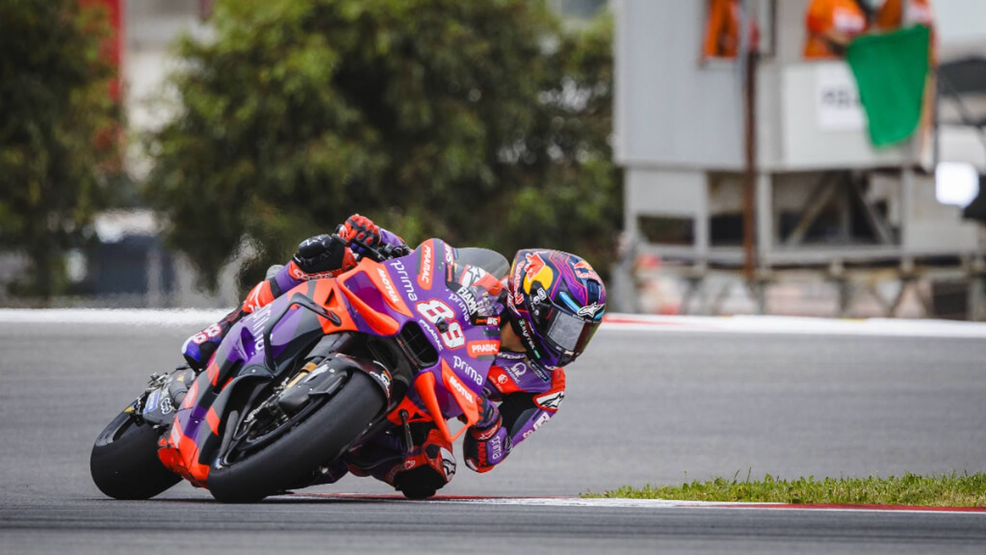 fotojet___2024_04_12t122300620.jpg fotojet___2024_04_12t122300620.jpg