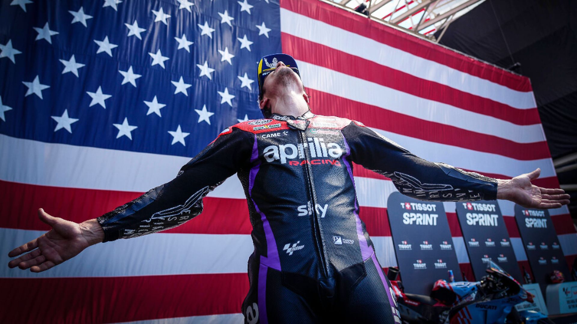 fotojet___2024_04_14t214148633.jpg fotojet___2024_04_14t214148633.jpg