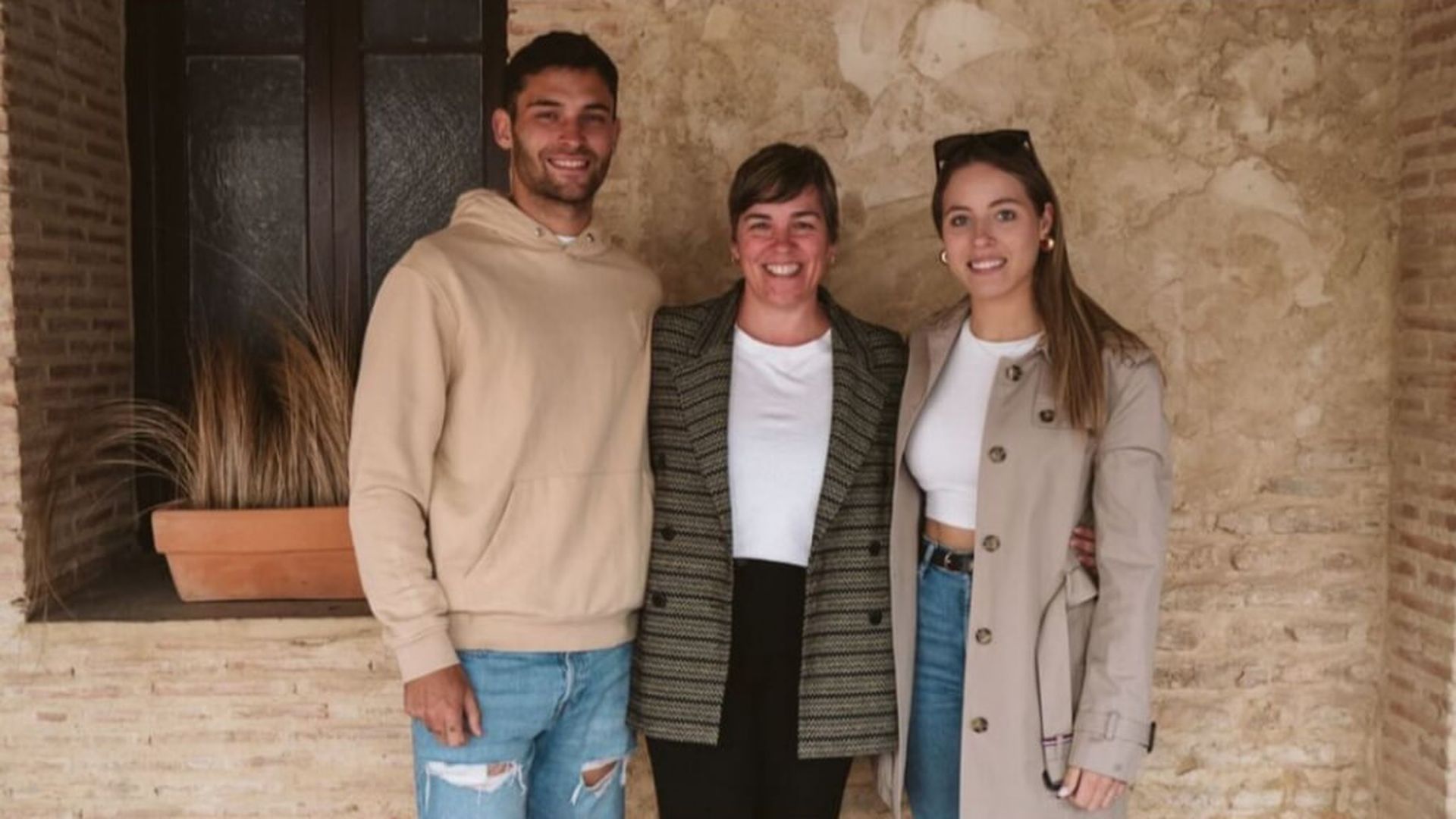 fotojet___2024_04_24t112231997jpg.jpg fotojet___2024_04_24t112231997jpg.jpg