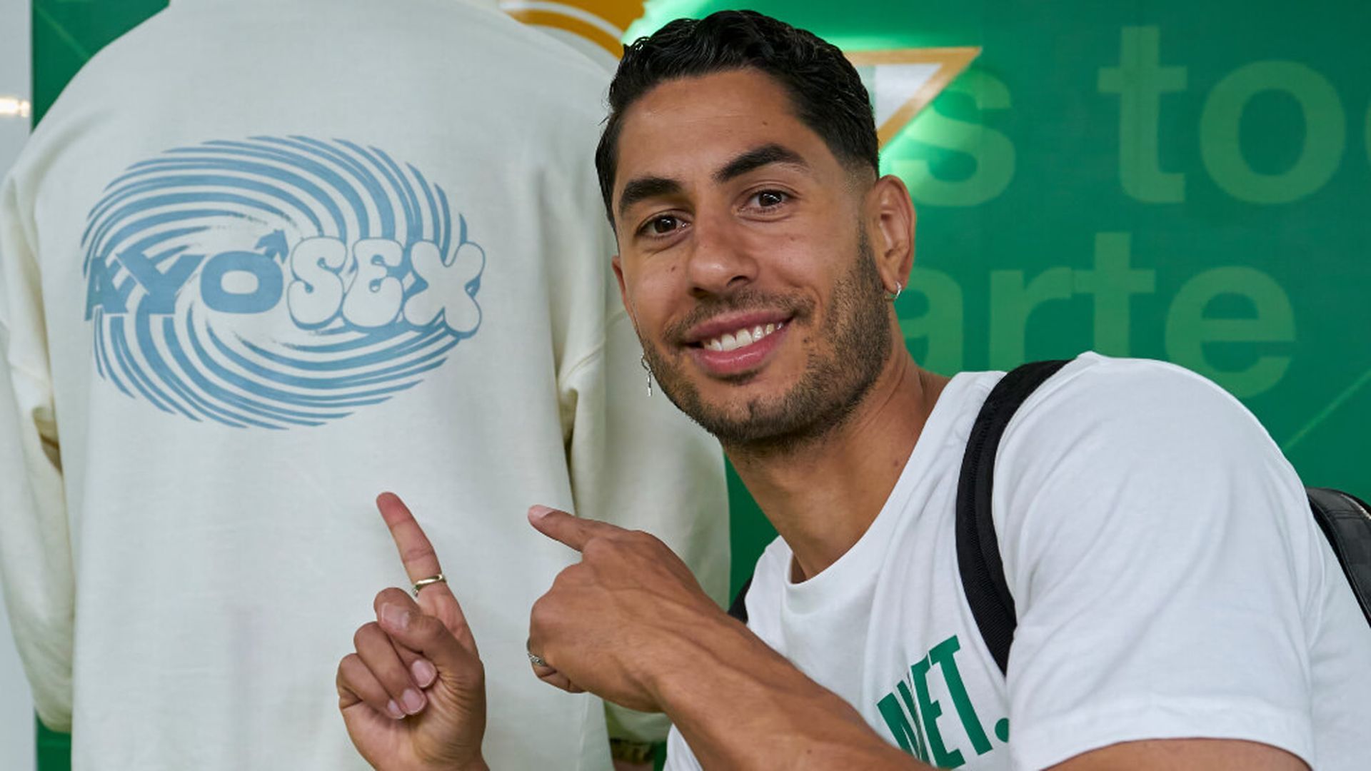 fotojet___2024_05_13t103332744jpg_001.jpg fotojet___2024_05_13t103332744jpg_001.jpg