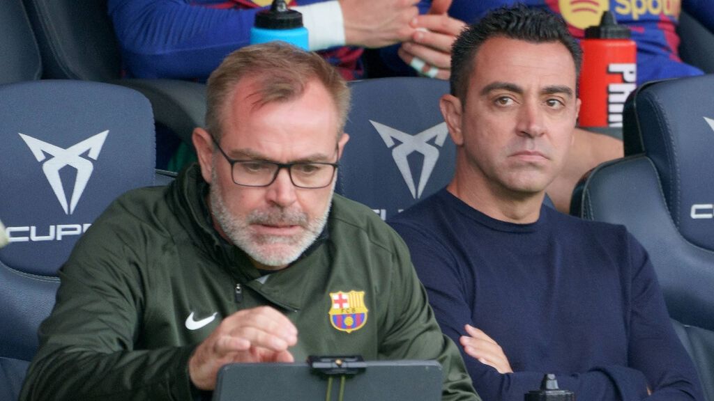 Xavi Hernández, enfadado con Joan Laporta por los contactos con Hansi Flick: la fecha en que comunicarán su salida