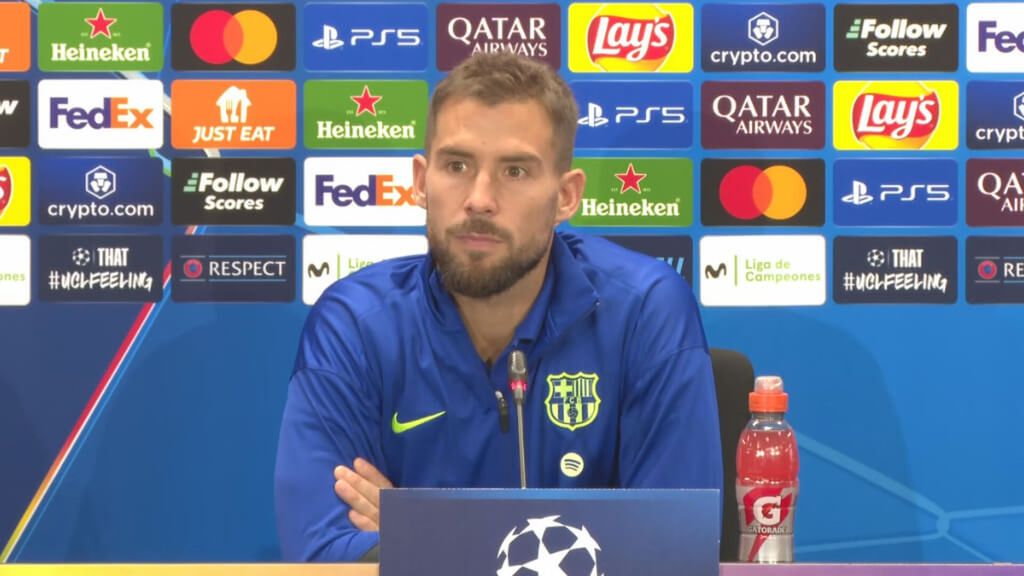 Íñigo Martínez no se preocupa por su renovación con el Barcelona: "Ni me lo planteo"