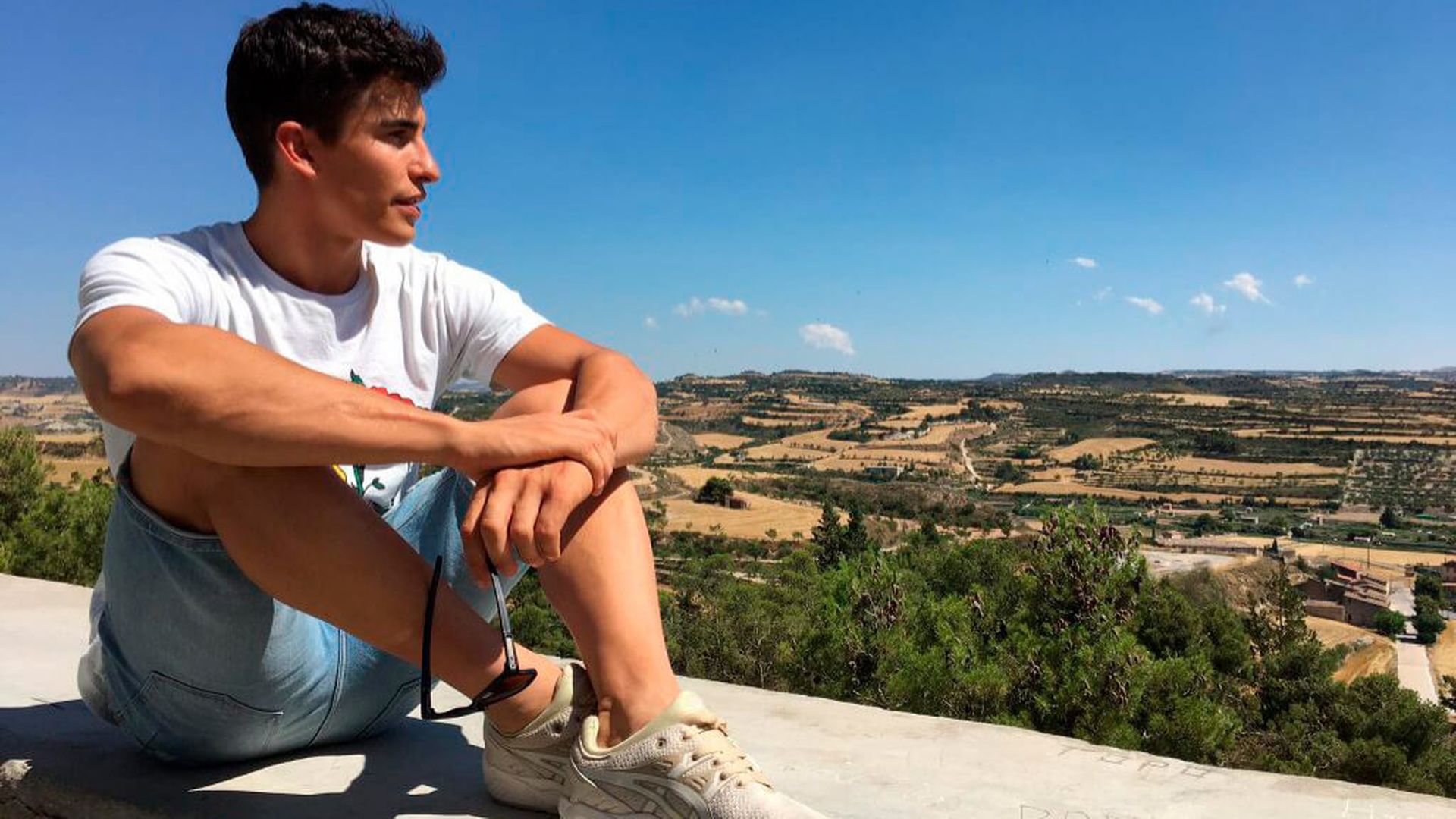 fotojet___2025_01_30t165540201jpg_001.jpg fotojet___2025_01_30t165540201jpg_001.jpg