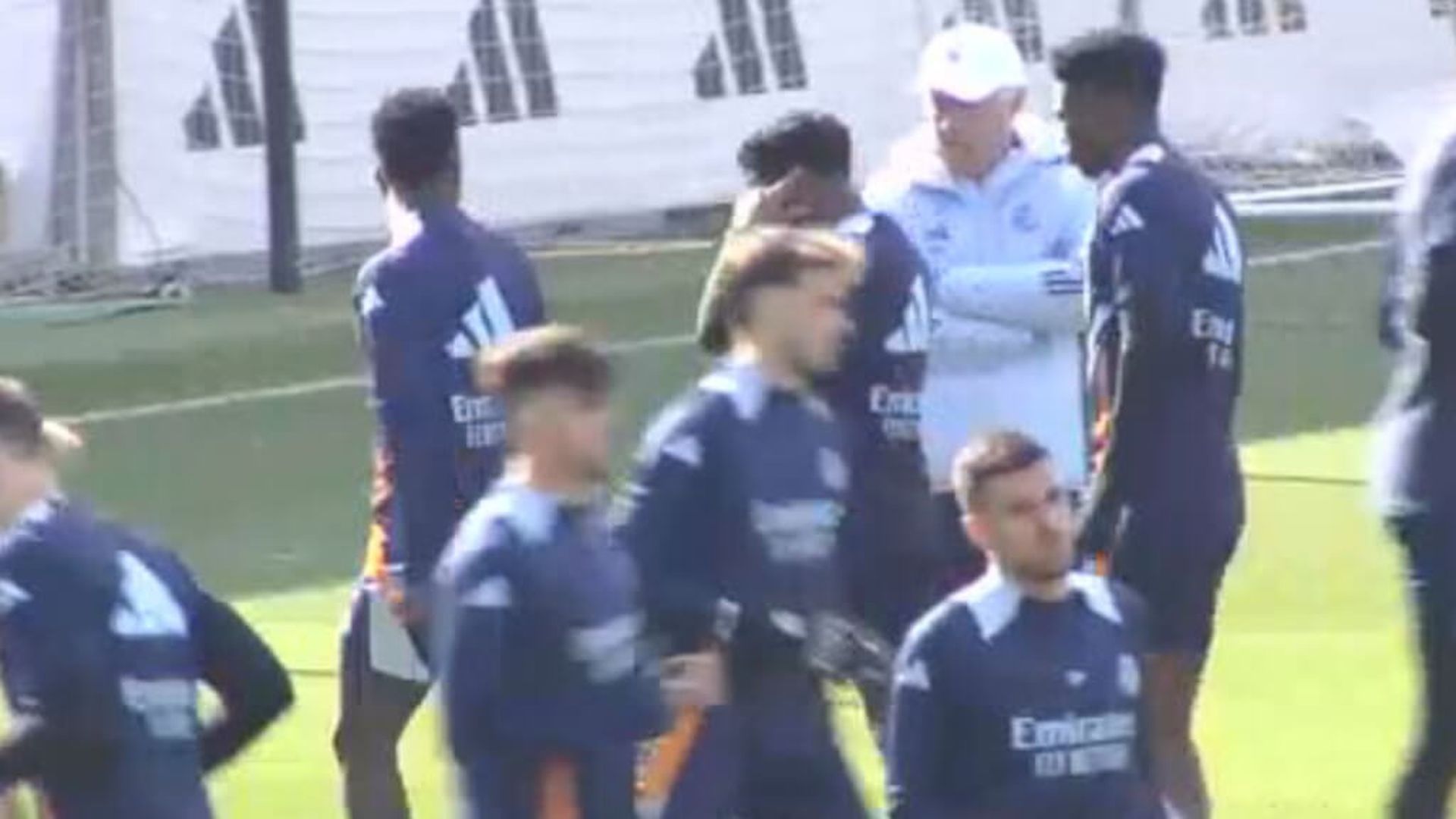 La charla de Vinicius con Ancelotti en plena tormenta sobre su futuro