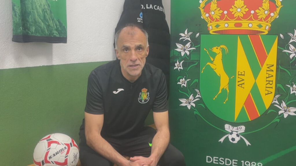 Osvaldo y su historia de cómo seguir jugando al fútbol con más de 60 años