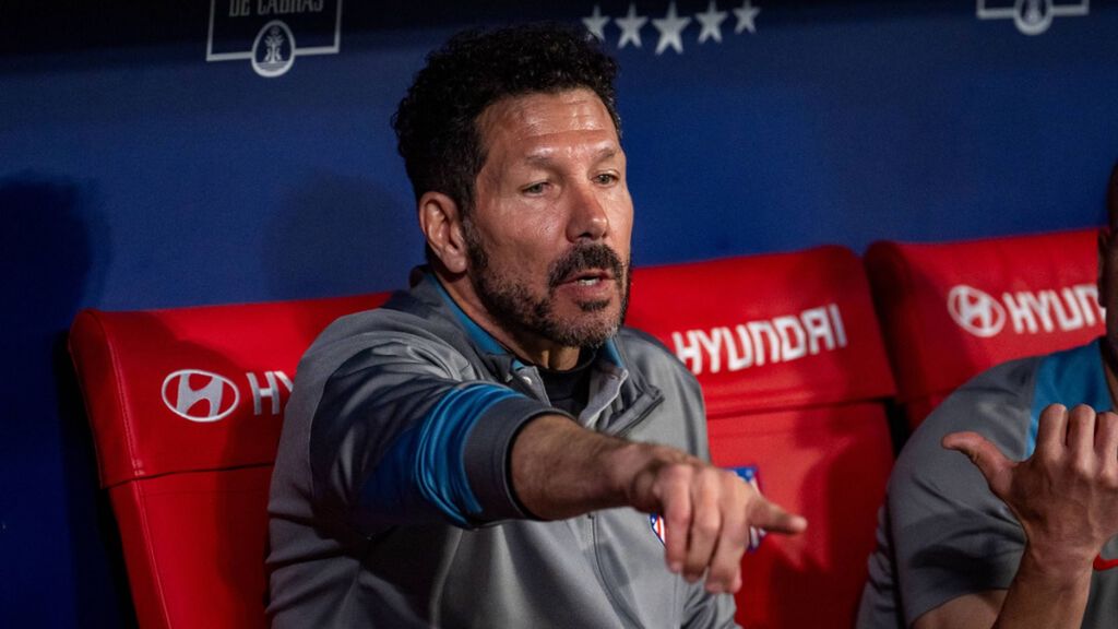 Roberto Gómez señala a Simeone como el culpable de la derrota: "Vergonzoso planteamiento"