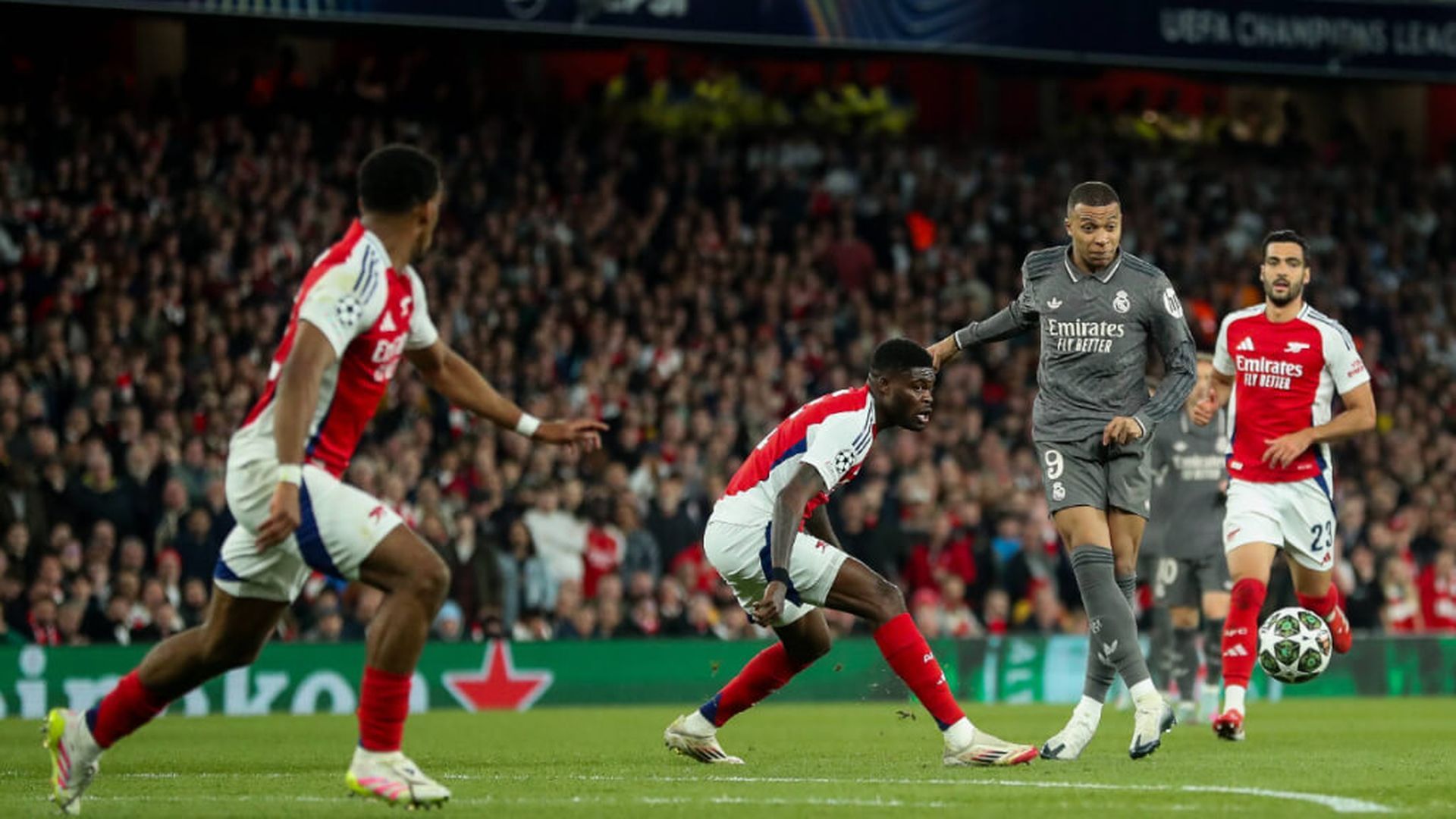 fotojet___2025_04_09t170142483jpg_001.jpg fotojet___2025_04_09t170142483jpg_001.jpg