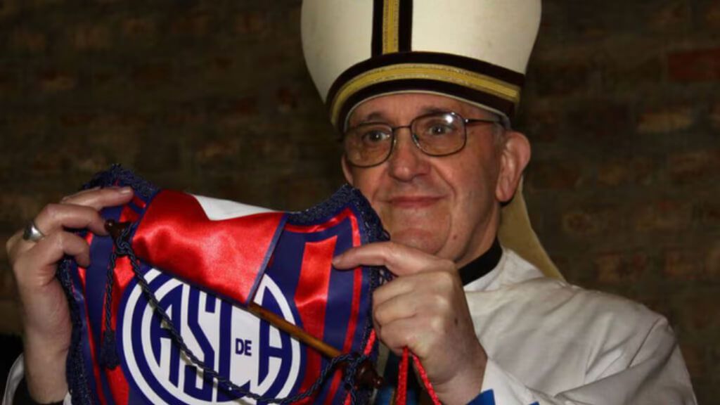 El Papa Francisco dará nombre al estadio de San Lorenzo, años después de la anécdota de la 'mufa' con Alfio Basile